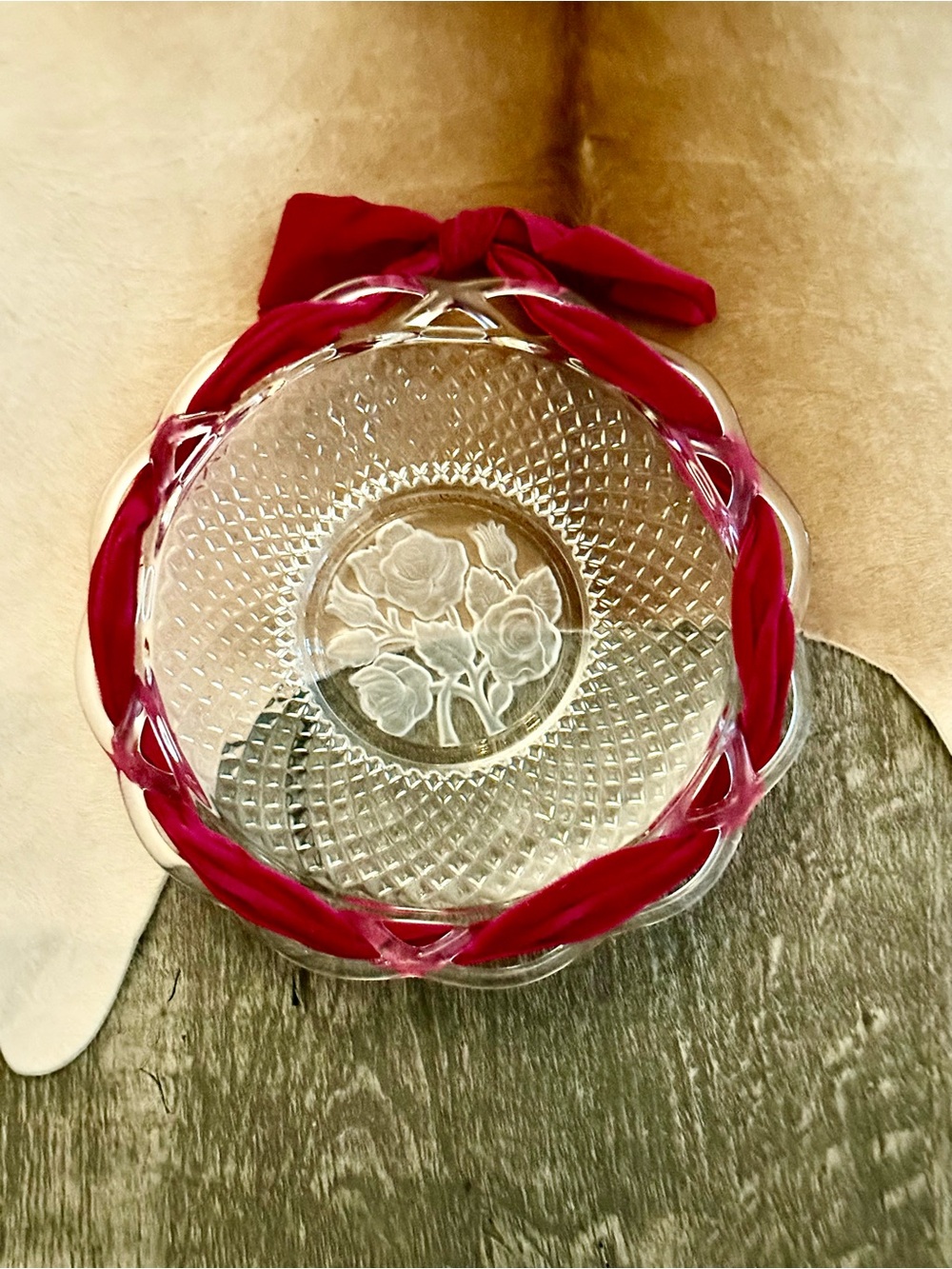 Vintage Imperial Glass-Ohio Laced Edged Rose Floral Frosted Clear Plate